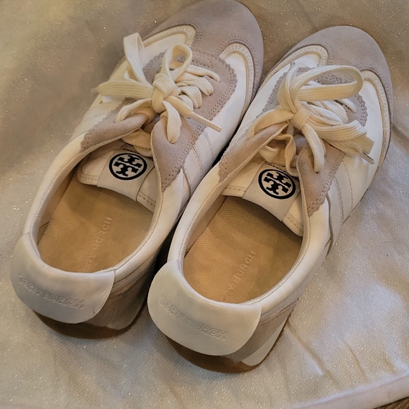 Tory Burch Hank Sneakers - Picture 2 of 3